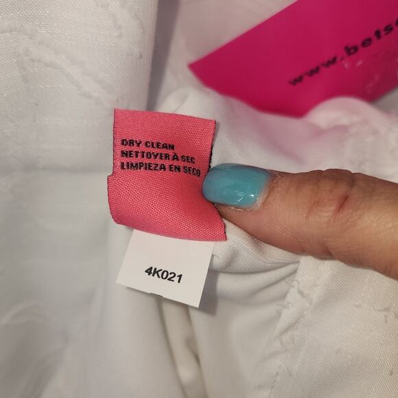 Betsey Johnson White Textured Sleeveless A-Line Dress Size 10 NWT - Picture 9 of 11